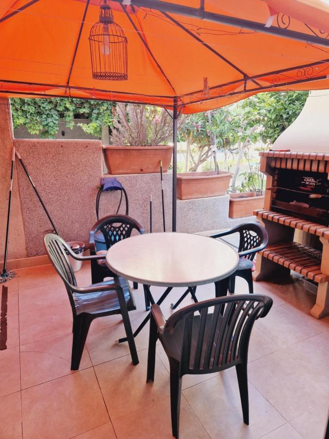 Magnifico Chalet Adosado En Torrevieja, Alicante. Luaran gambar